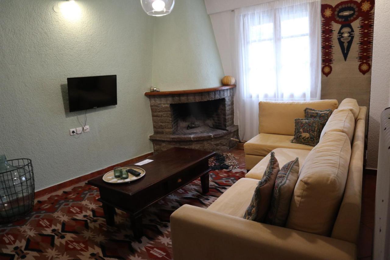 Dimos Arachova