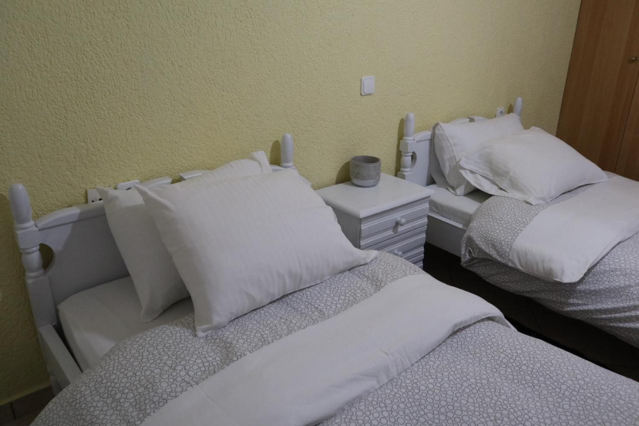 Dimos Apartment *