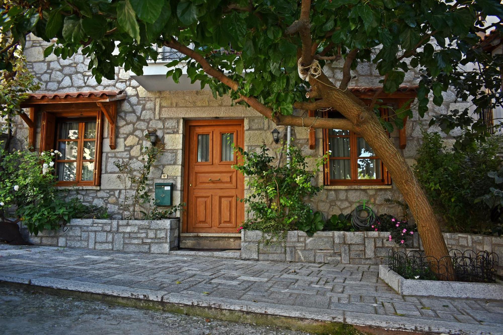 Dimos * Arachova